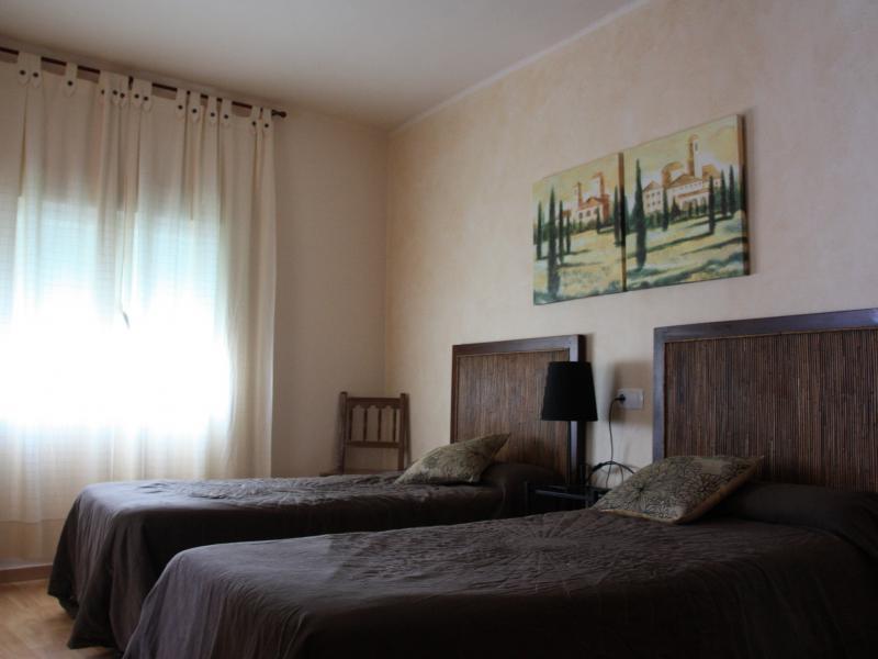 Hostal Rte. Elena Fuentes de Ebro Номер фото